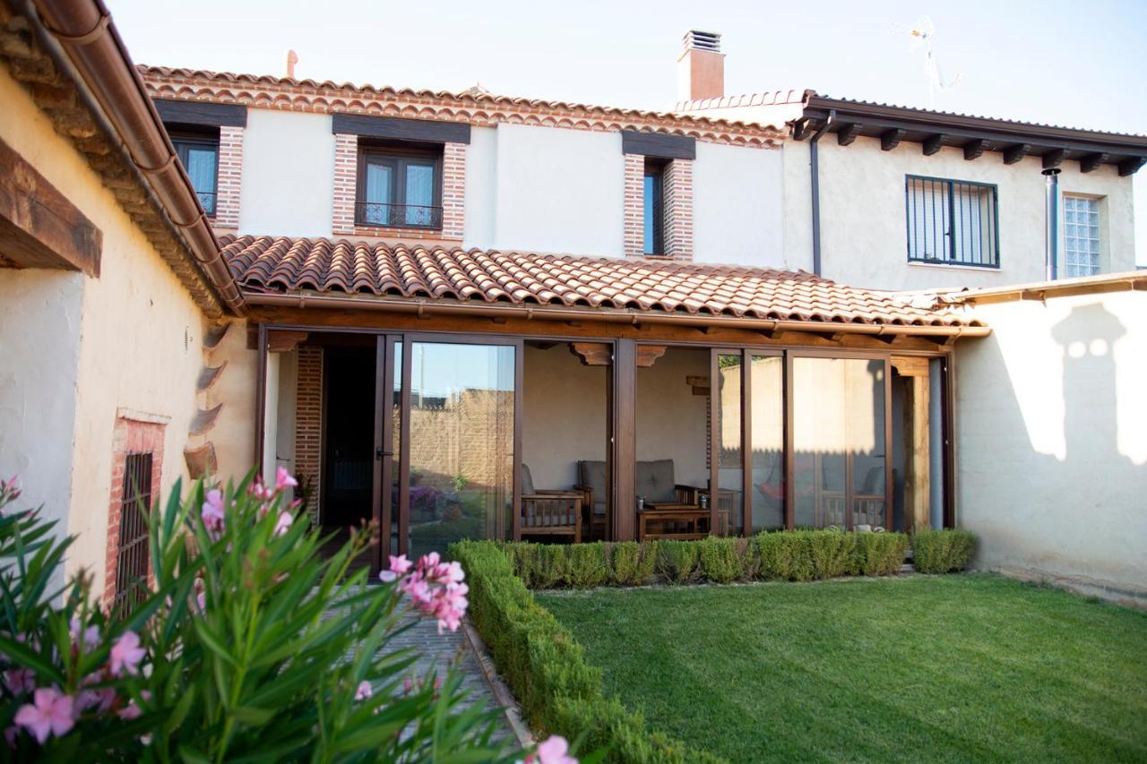 Casa Rural Zacarias Sardon De Duero Exterior foto